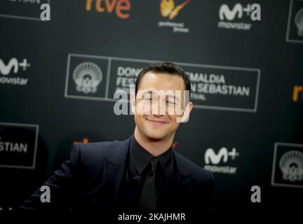 Der Schauspieler Joseph Gordon Levit nimmt am 22. September 2016 in San Sebastian, Spanien, an der Premiere von`Snowden´ während des San Sebastian International Film Festival 64. im Maria Cristina Hostel Teil. (Foto von COOLMedia/NurPhoto) *** Bitte nutzen Sie die Gutschrift aus dem Kreditfeld *** Stockfoto